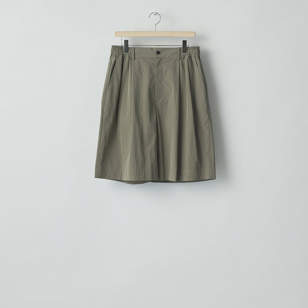 WINDPROOF NYLON WIDE EASY SHORT TROUSERS