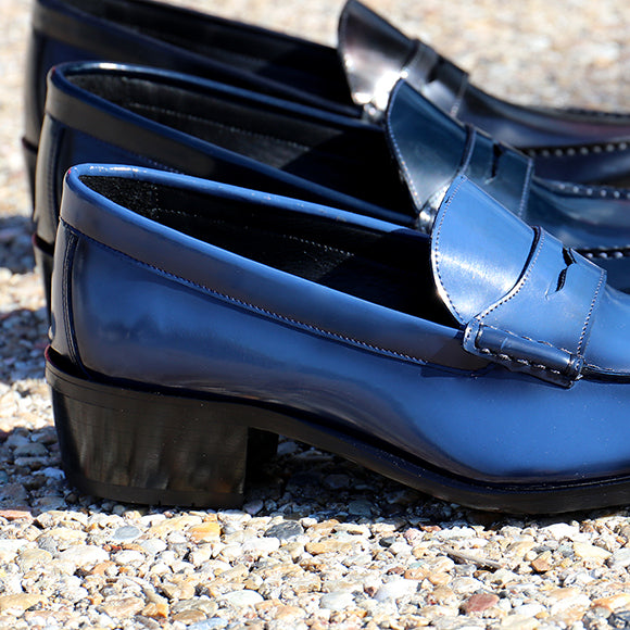 LOAFER