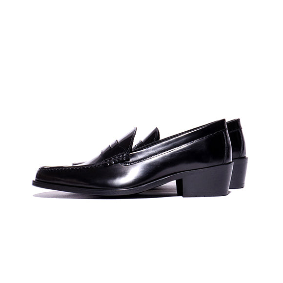LOAFER