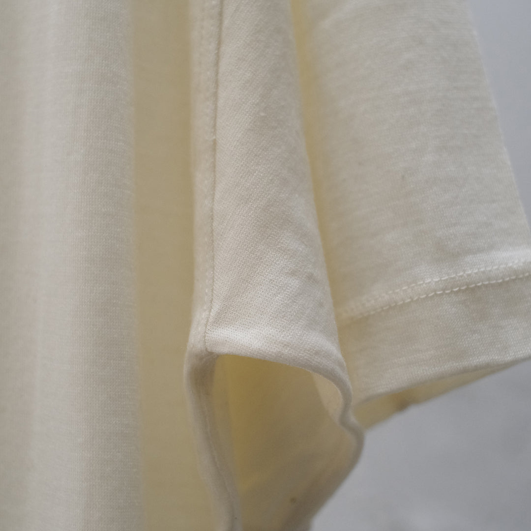 WASHABLE WOOL YOKE T-SHIRT