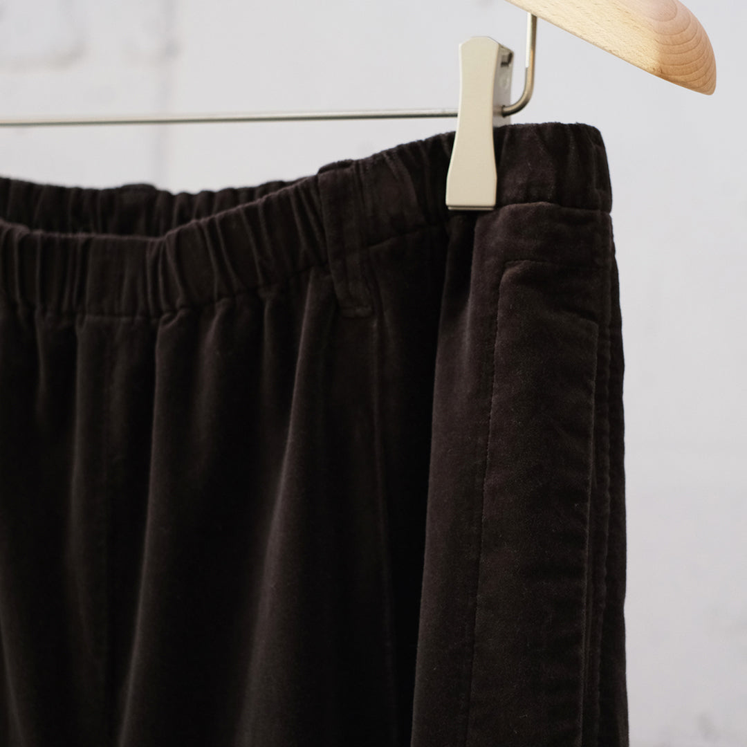 GARMENT DYE VELVET EASY PANTS