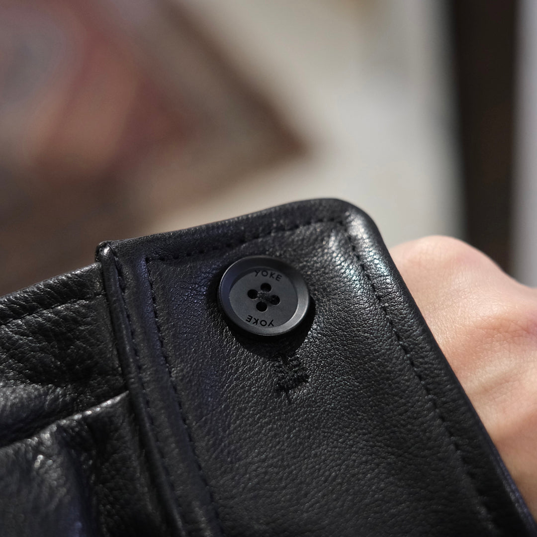 LEATHER FLIGHT JACKET