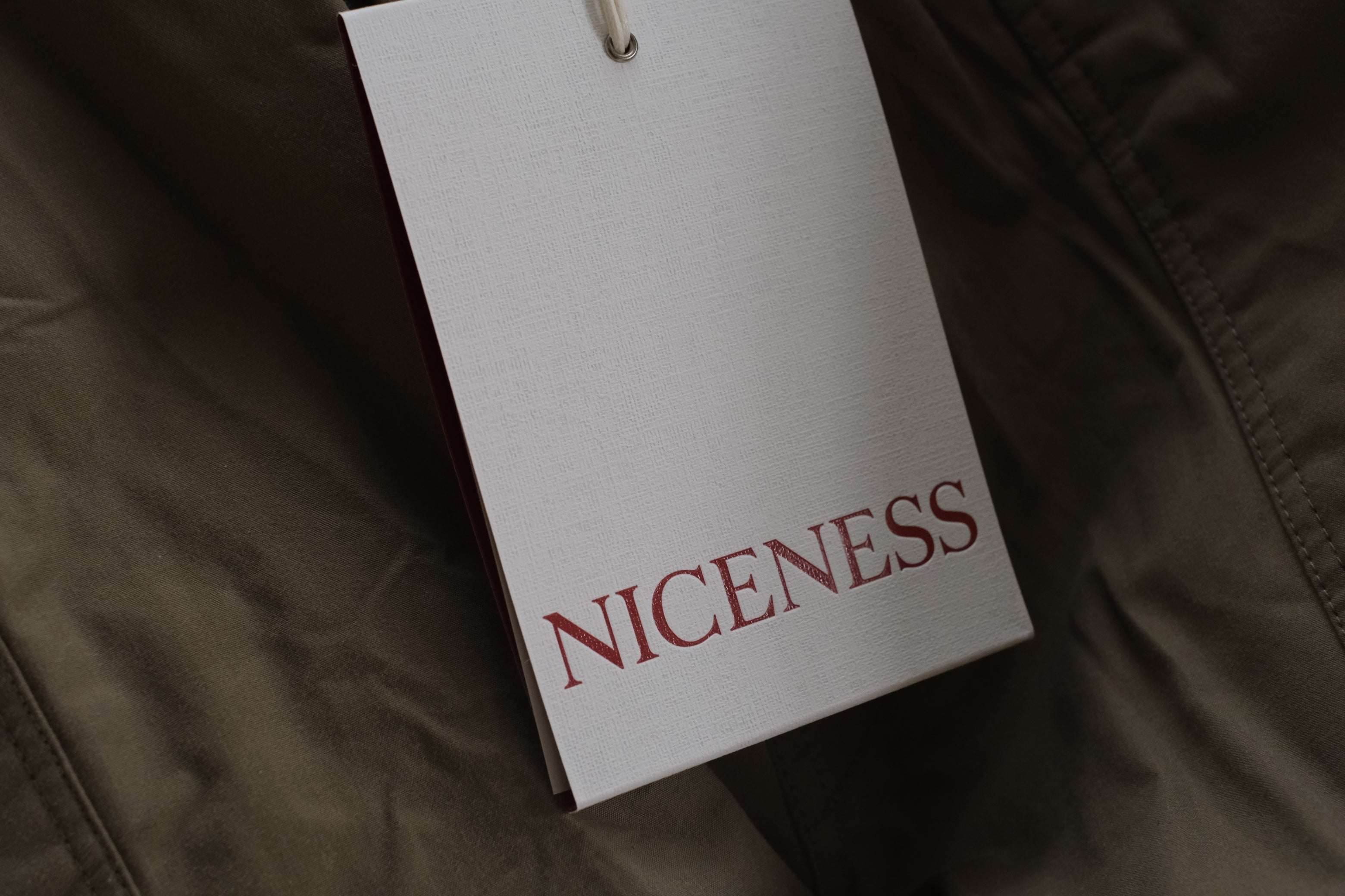 04 NICENESS Exclusive ”HOWARD