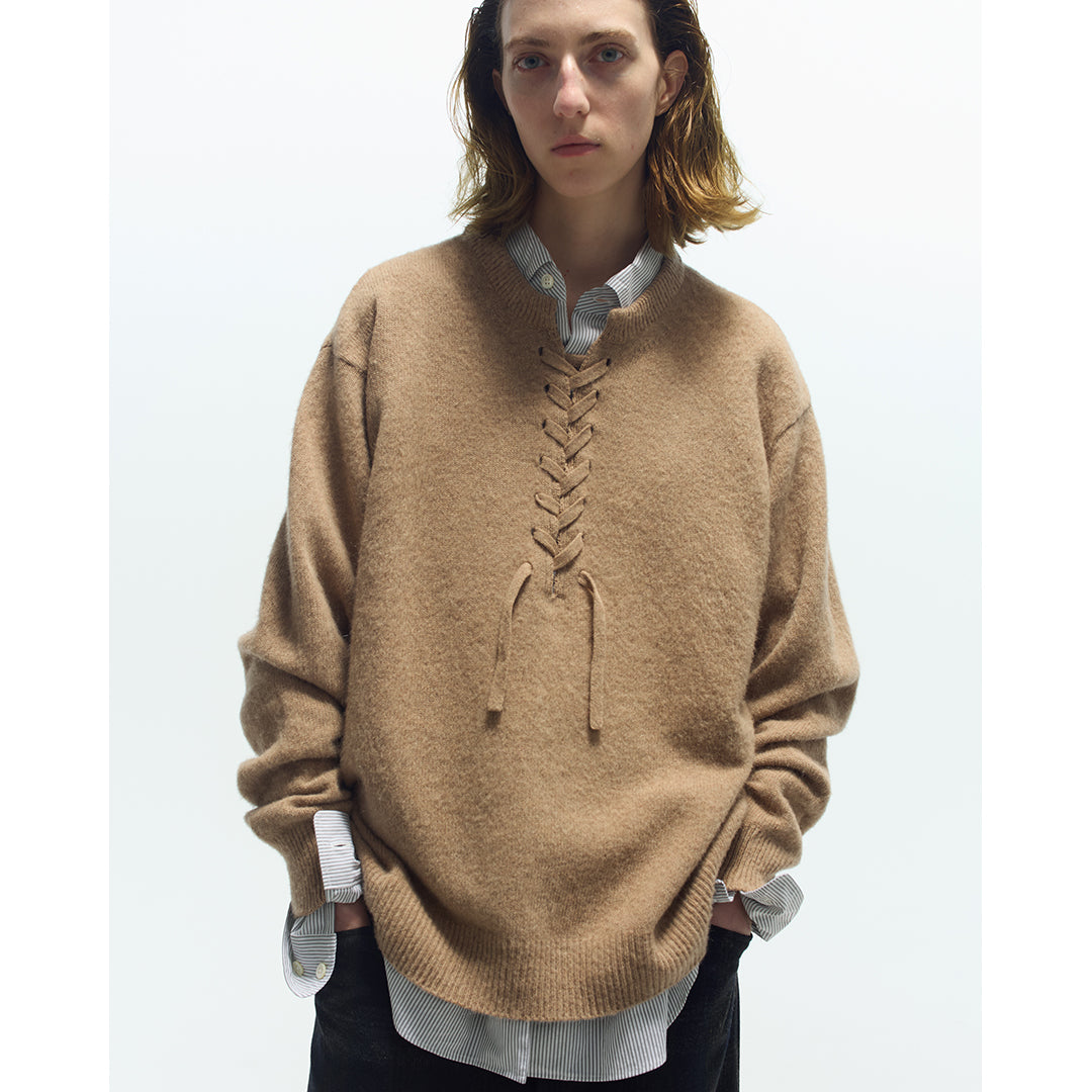 LACE UP KNIT