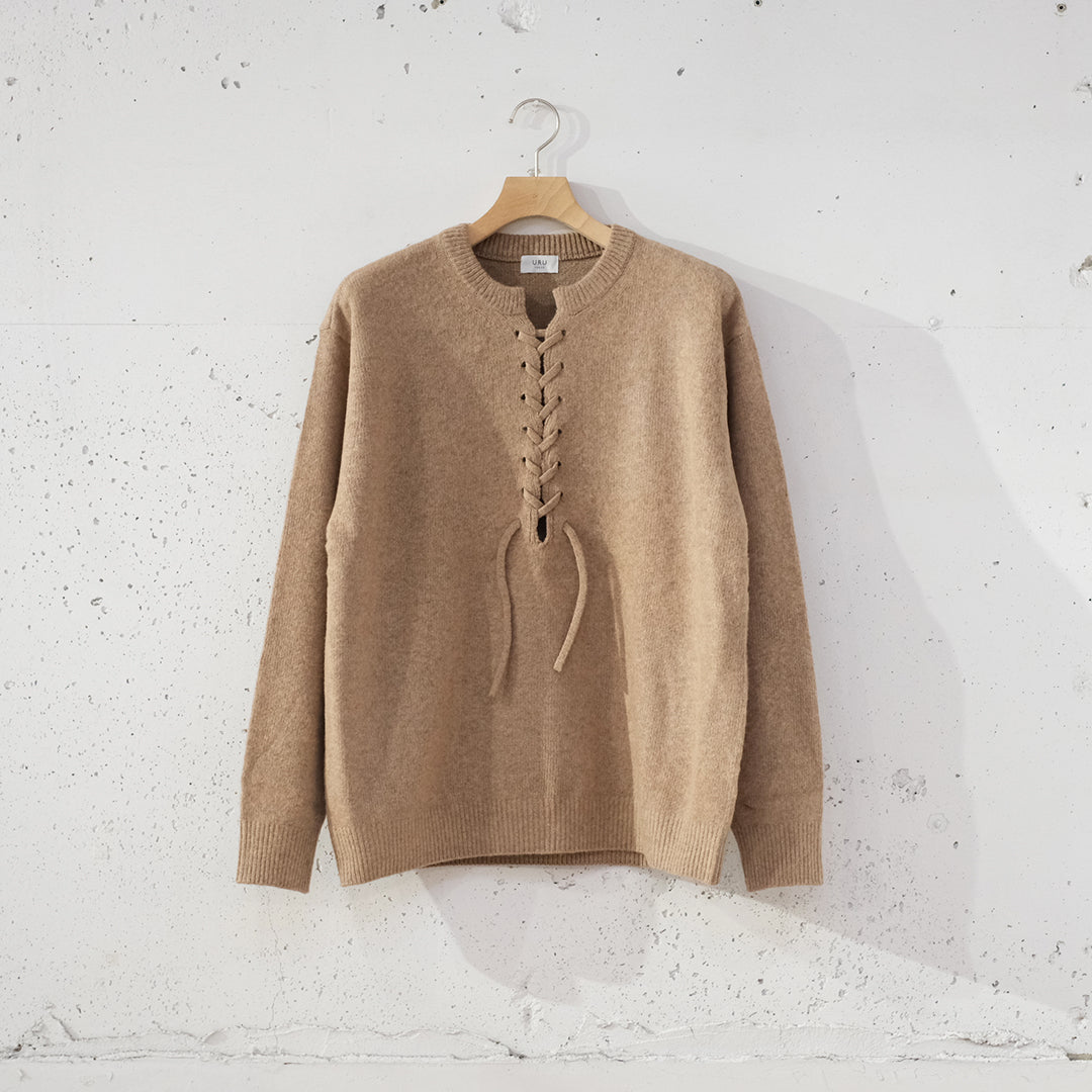 LACE UP KNIT