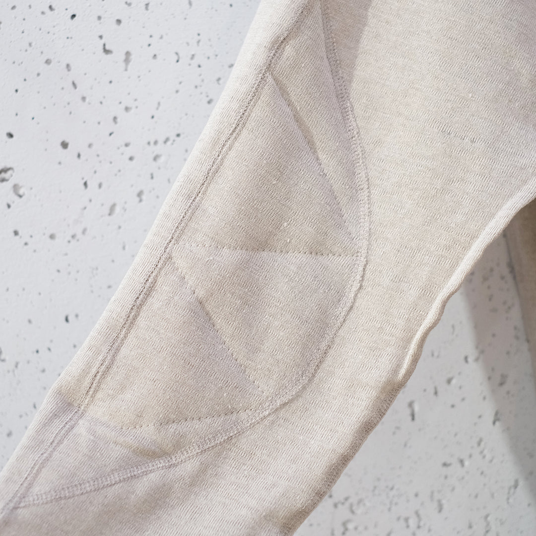 D-shaped Long Sleeve Tee