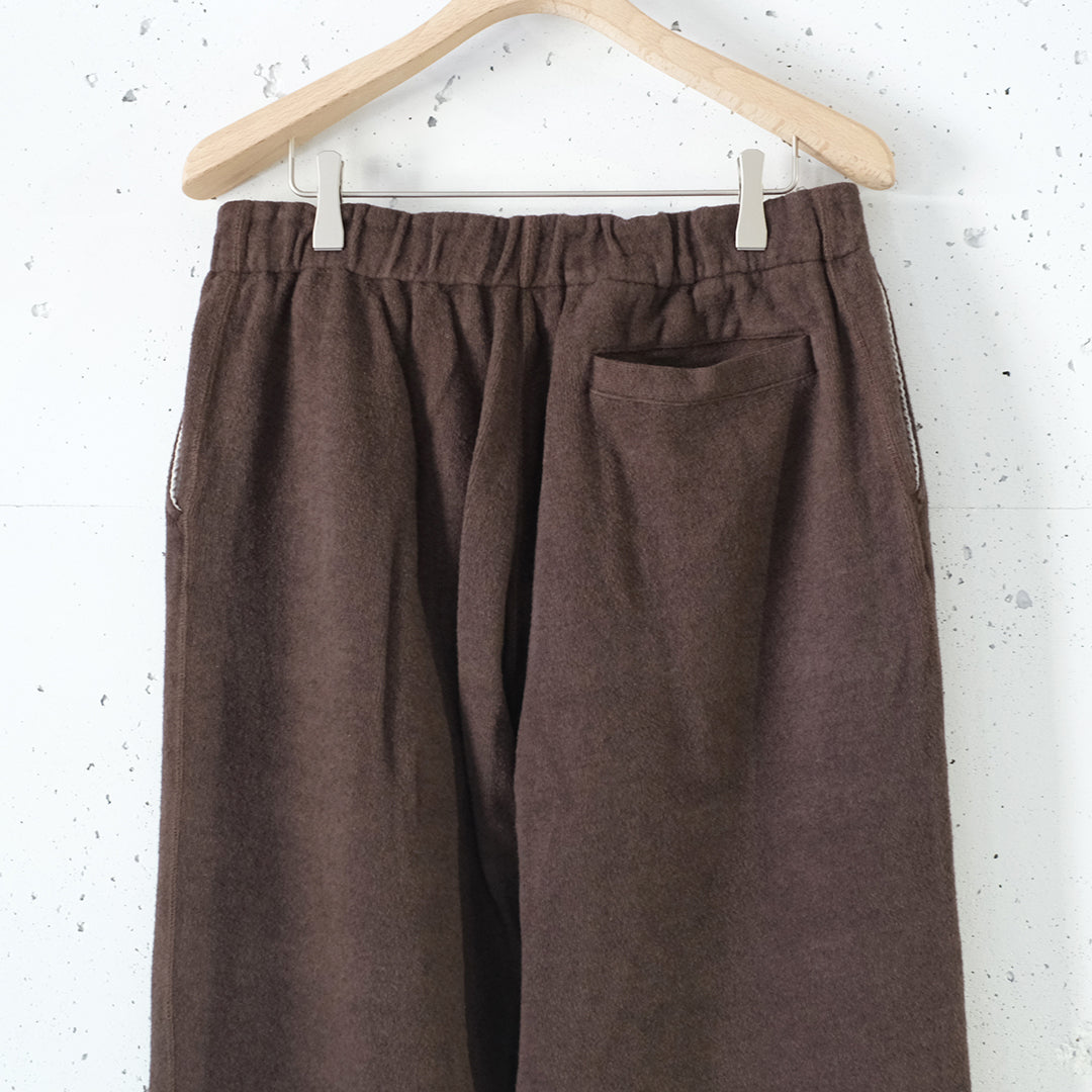 SWEAT PANTS