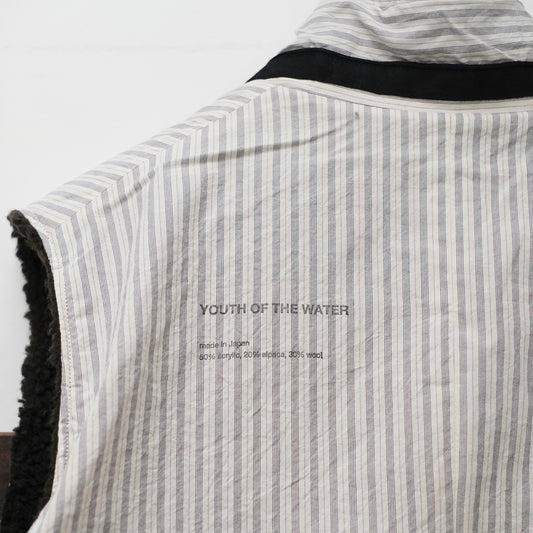 REVERSIBLE VEST